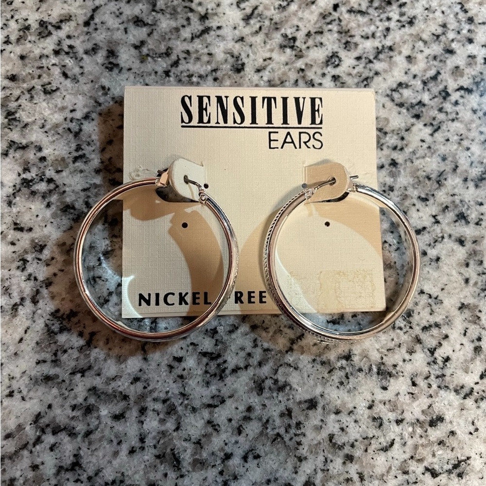 Sensitive Ears, Nickel Free Silver Loops Earrings ⭐️NWT